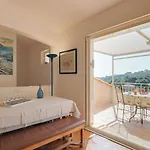 Willa Le Petit Rouveau By Interhome *