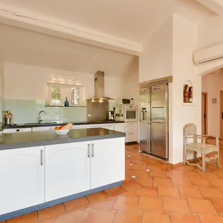 Le Petit Rouveau By Interhome Sainte-Maxime